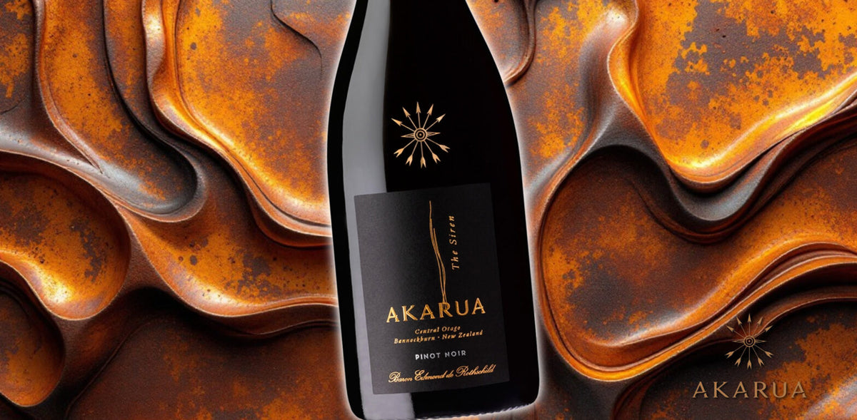 .Akarua The Siren Pinot Noir Gift Box 2023 750mL (New-TLT) (Due Soon)