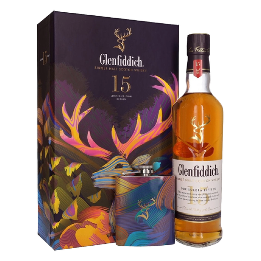 Glenfiddich 15 Year Old Hip Flask Gift Pack Set 700ml LIMITED EDITION (New)
700ml (New)