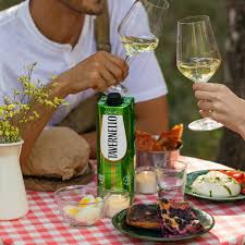 Tavernello Bianco Tetra Brik 1 Litre  (New-TLT)